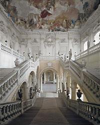 La Civilt� delle Corti in Italia